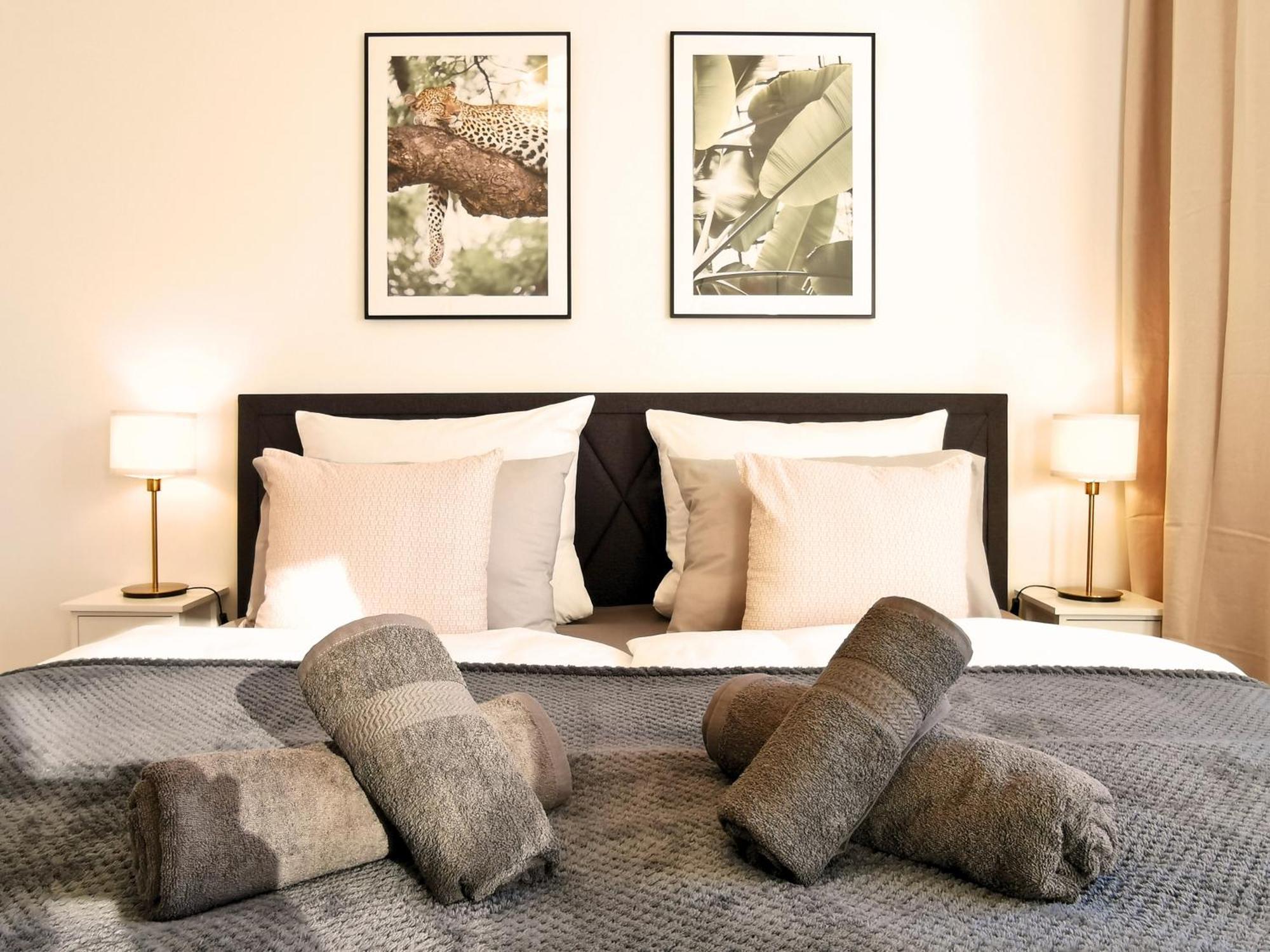 Apartmán Fynbos Penthouse Deluxe, Balkon, Parkplatz Straubing Exteriér fotografie