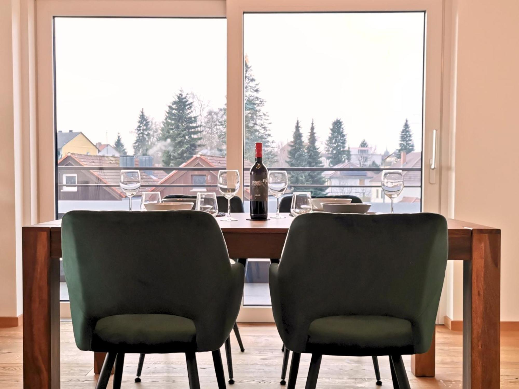 Apartmán Fynbos Penthouse Deluxe, Balkon, Parkplatz Straubing Exteriér fotografie