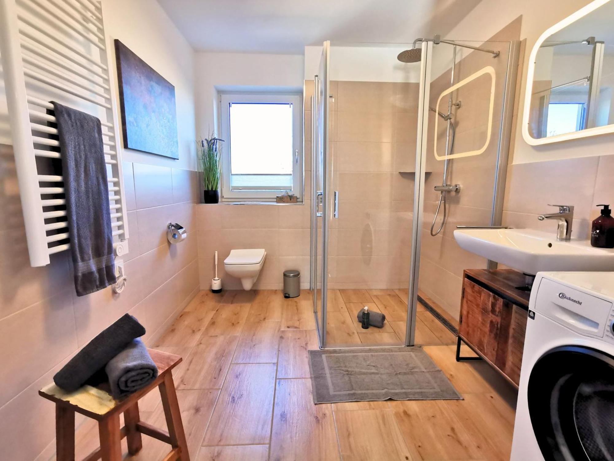 Apartmán Fynbos Penthouse Deluxe, Balkon, Parkplatz Straubing Pokoj fotografie